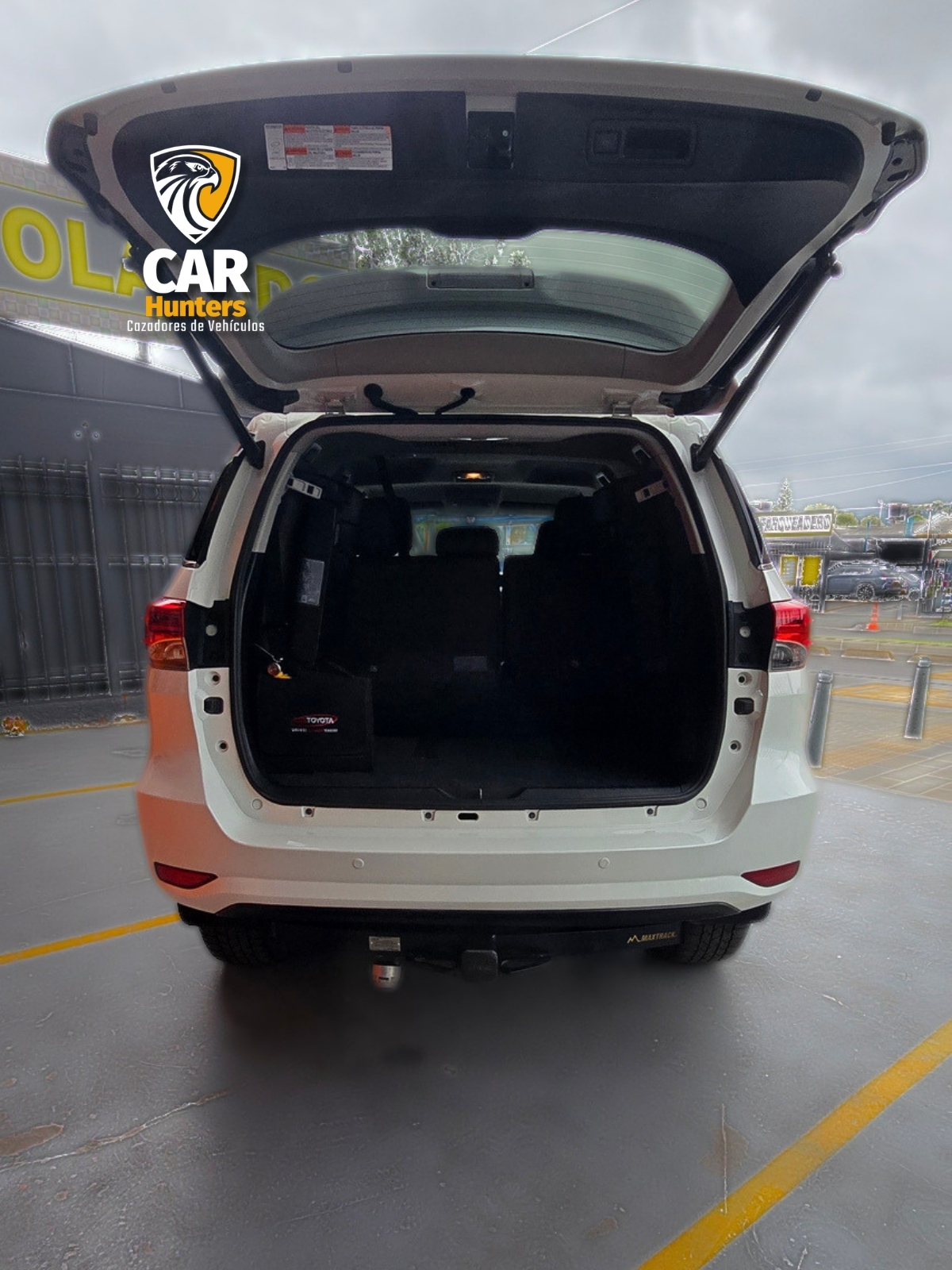 TOYOTA FORTUNER SRV 4X2 2020 - Imagen 14