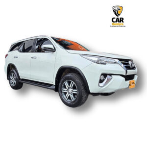 TOYOTA FORTUNER SRV 4X2 2020