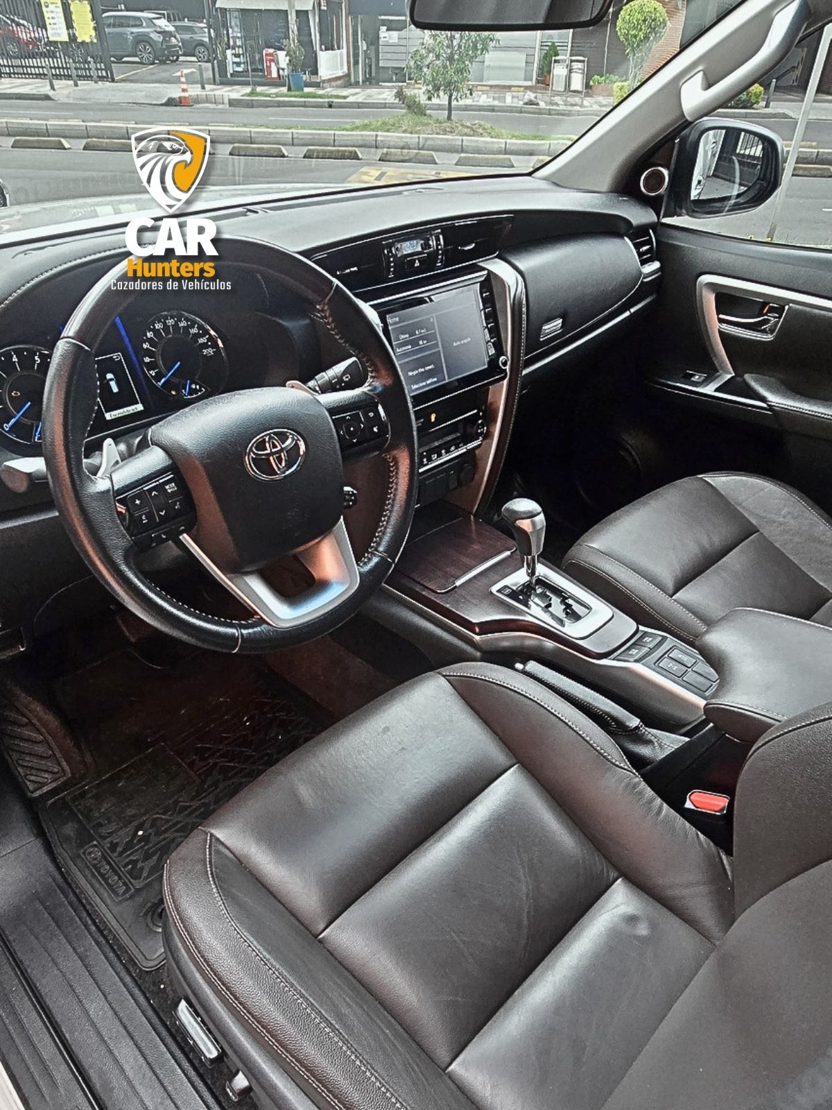 TOYOTA FORTUNER SRV 4X2 2020 - Imagen 32