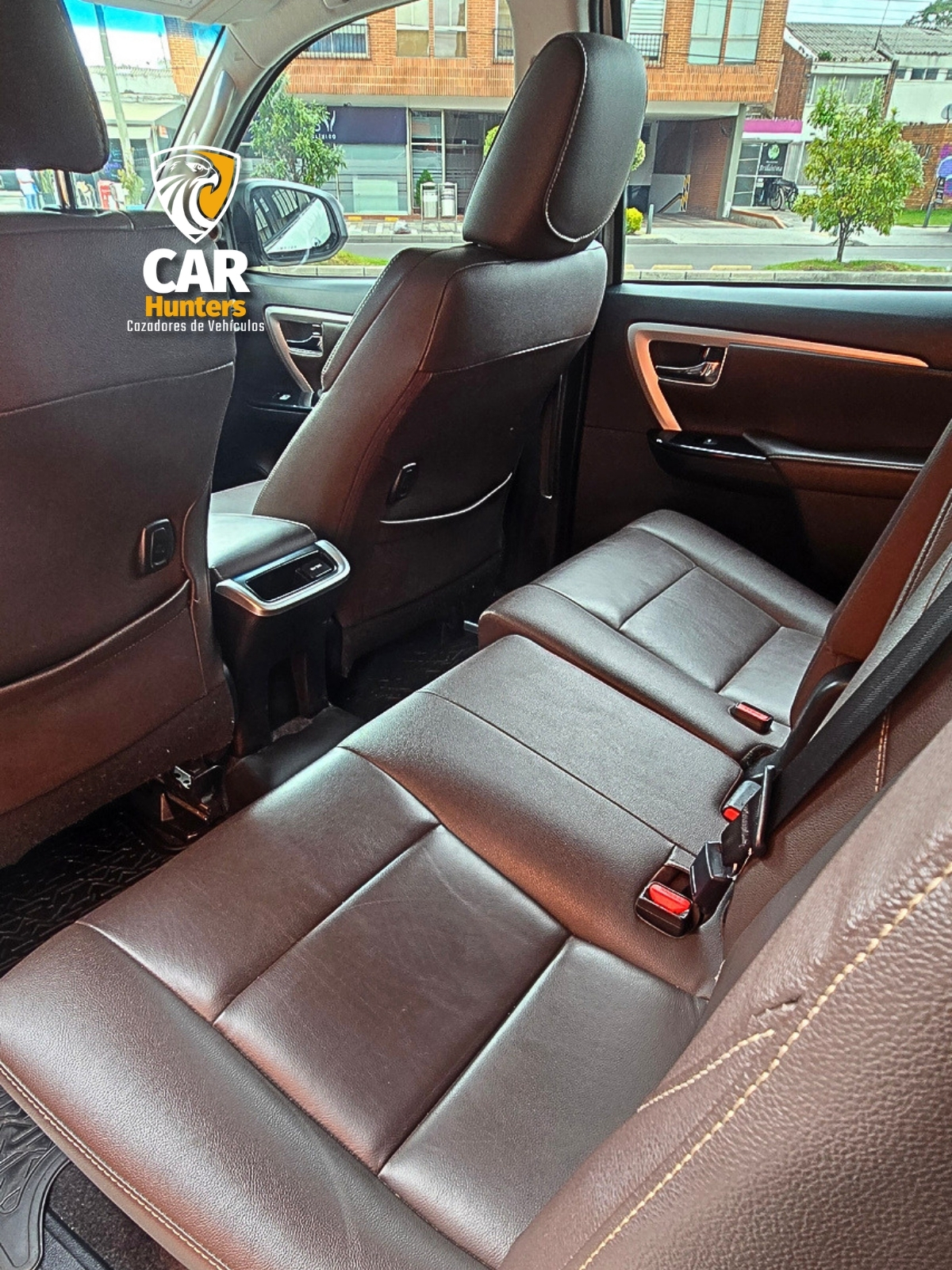 TOYOTA FORTUNER SRV 4X2 2020 - Imagen 41